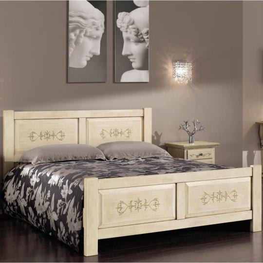 klasicka rucne malovana vidiecka rustikalna manzelska postel postel mediteransky provensalsky nabytok spalna masivny drevo antikovany vintage nabytok lameridiana.jpg